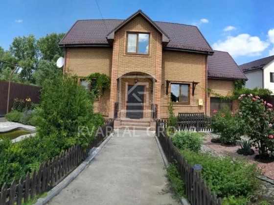 Два будинки з ремонтом! Гостомель