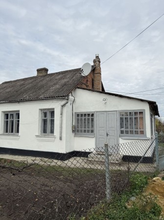 Частина будинку в Здолбунові - фото 1