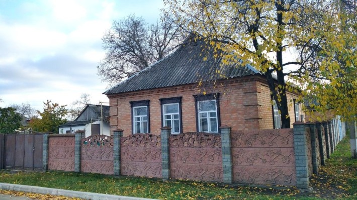 Продам будинок центр міста - фото 1