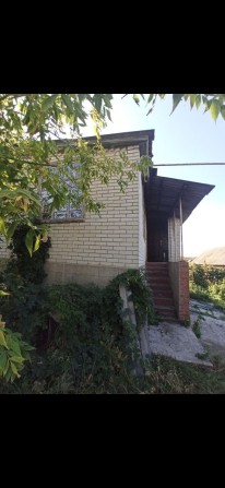 Продам будинок в м. Зміїв - фото 1