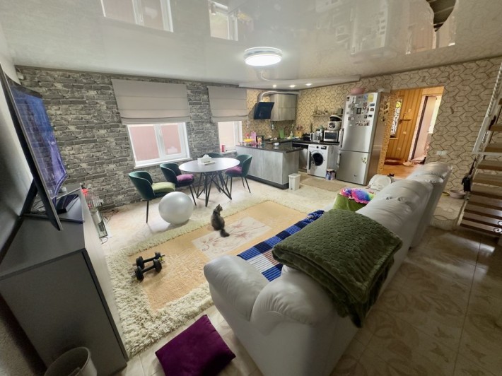 Продается дом возле Черноморска.130м2 12 соток за 85.000 - фото 1