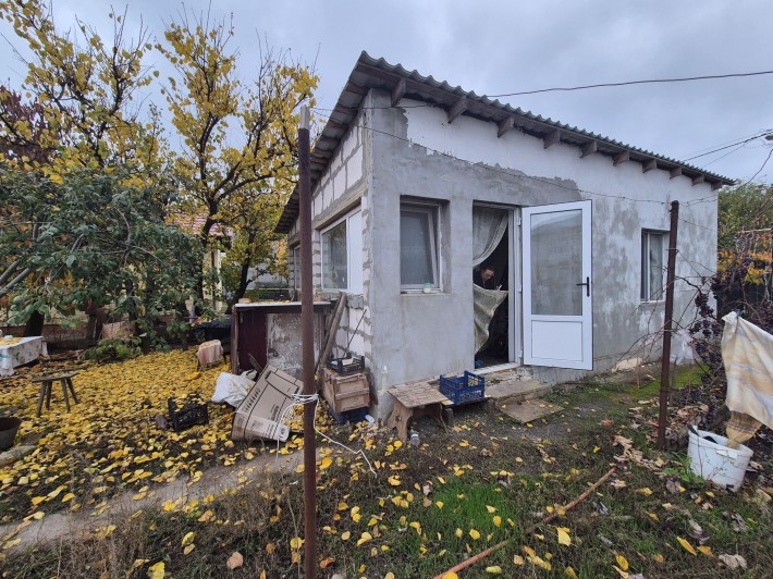 Продам дачу возле моря - фото 1