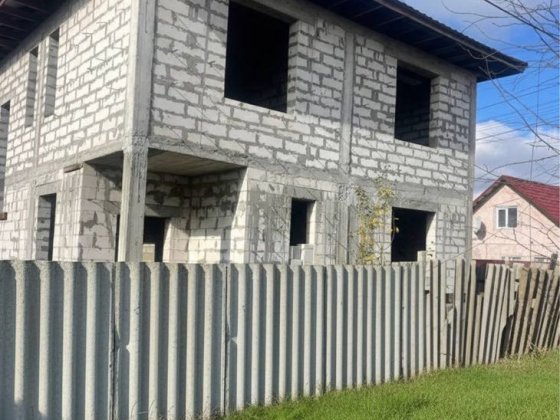 Продажа 2-х двухэтажных домов под внутренюю отделку район 3-ей школы Ізмаїл