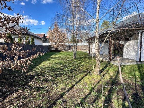 Одноповерховий будинок з НОВИМ ремонтом в мальовничому районі Гостомель