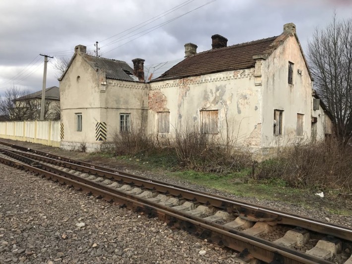 Продам дві квартири в будинку можливо під бізнес - фото 1