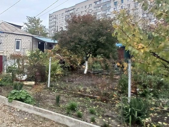 Продається будинок з земельноє ділянкою в Каневі Канев