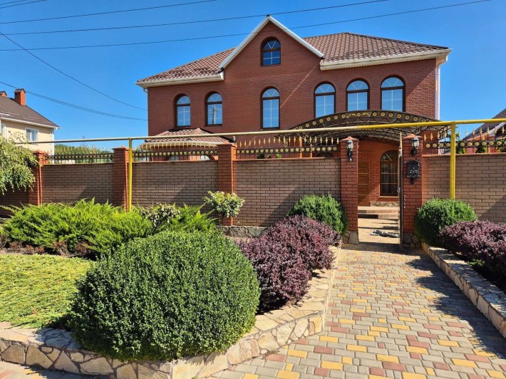 Продам чудовий заміський будинок поблизу Одеси та Чорноморська - фото 1