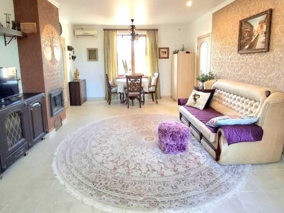 Продається будинок з душею в с. Молодіжне, КООП "Вишневий сад" Черноморск