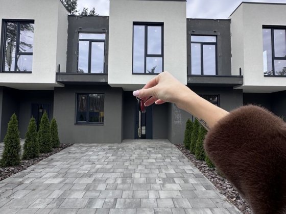 Терміново продається таунхаус 124 м² біля парку “Щасливий”! Гостомель