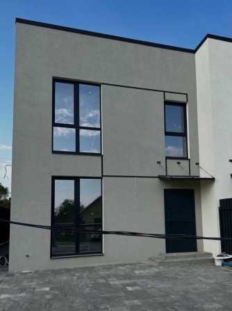 Кутовий таунхаус Гостомель з максимальним наповненням від власника - фото 1