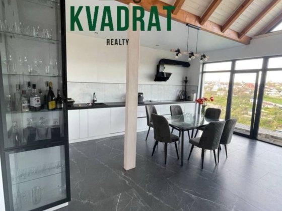 Продам таунхаус з сучасним дизайнерським ремонтом Каменец-Подольский