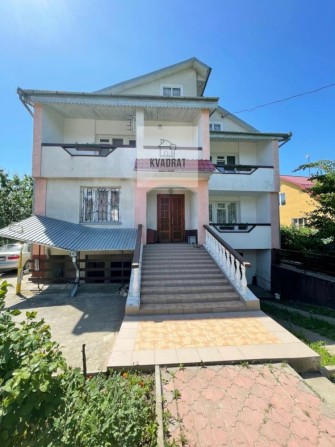 Продам добротний двохповерховий будинок - фото 1