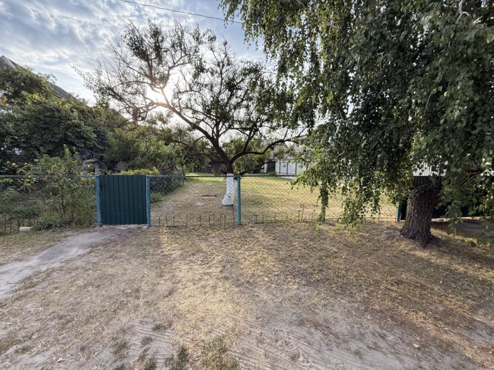 Половину будинку - фото 1