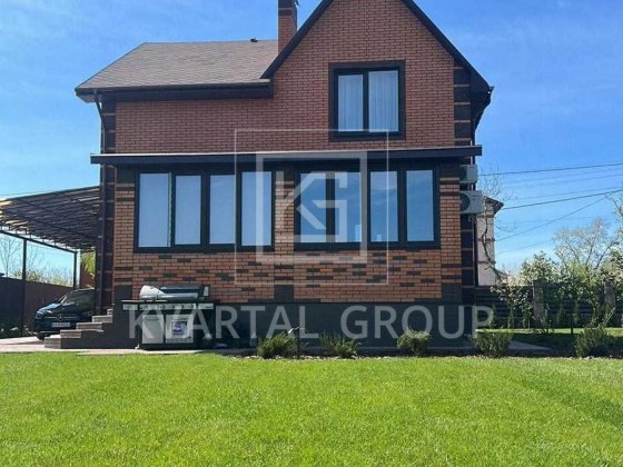 Сучасний будинок 150м² з ремонтом і ділянкою 11,5 соток у Гостомелі Гостомель