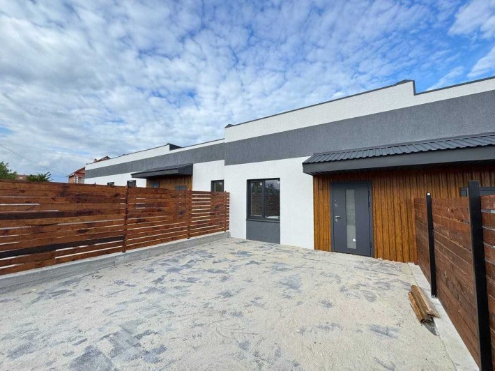 Продам Таун. Тепла Підлога, Стяжка, Штукатурка, Електрика, Сантехніка. - фото 1