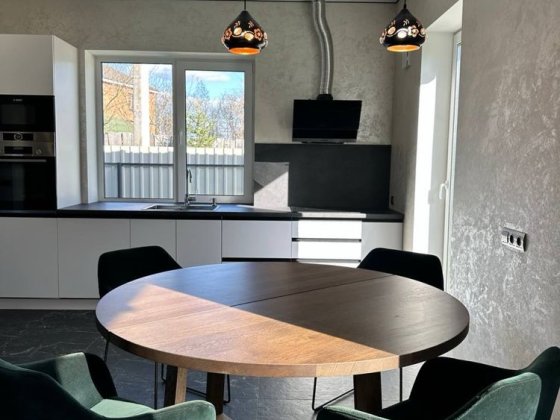 Новий одноповерховий будинок з ремонтом, 110 м², 6 соток, $145 000 Гостомель