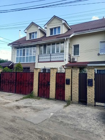 Продам просторий Таунхаус в Гостомелі, можливий продаж по безготівці - фото 1