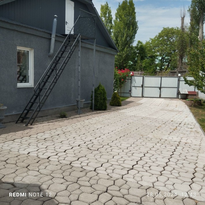 Продам полдома в Коростене. - фото 1