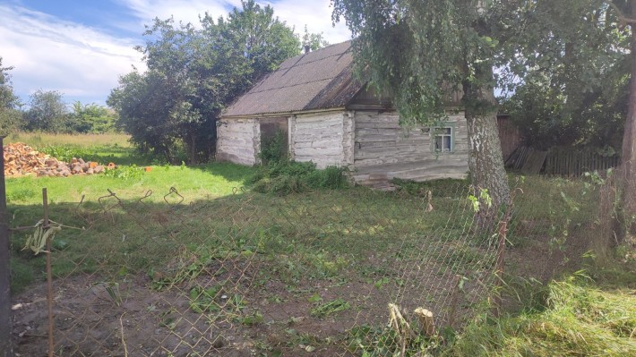 деревянный дом с учястком - фото 1
