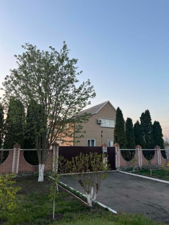 Продається двоповерховий будинок у місті Берестин. - фото 1