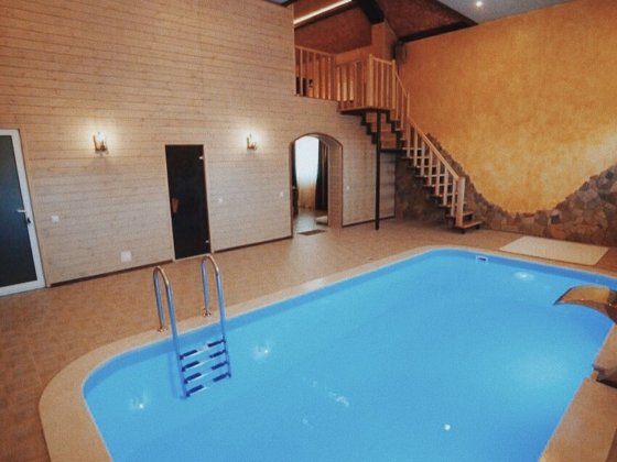 Продам баню-котедж Малин