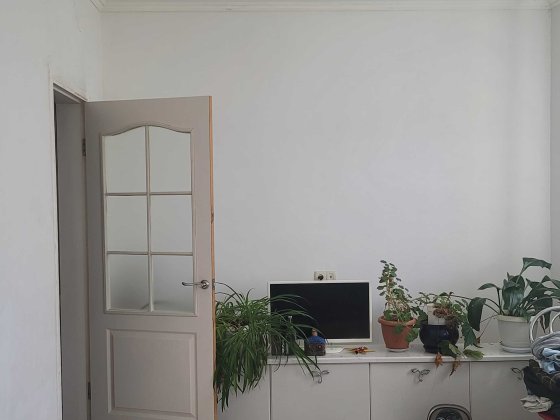 Продам будинок , район міської стоматології. Марганец