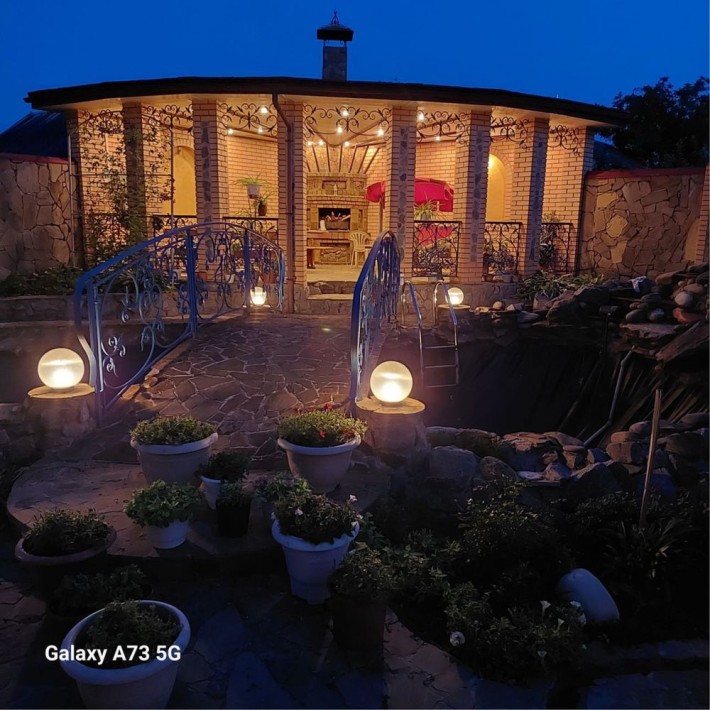 Продам затишний дім в курортному містечку - фото 1