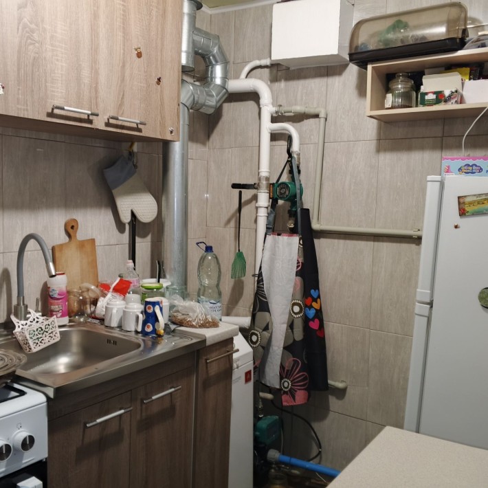 Продаю уютный домик в тихом центре г Мерефа с капитальным ремонтом - фото 1