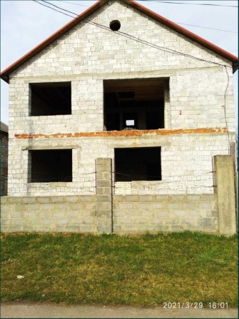 Будинок на 2 сім'ї - фото 1