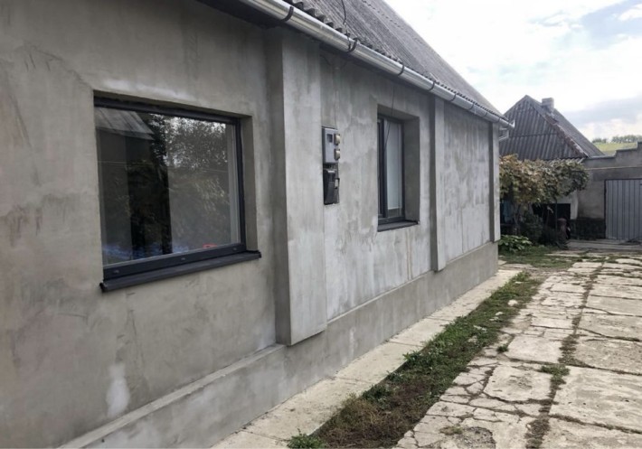 Продаж будинку в Клячанові на 2 входи - фото 1