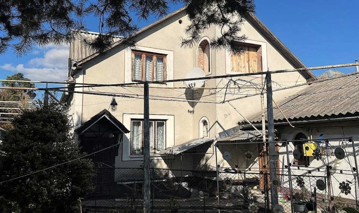 Доступний, добротний та гарний будинок в Мукачево - фото 1
