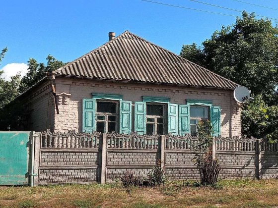 Продається затишний будинок з великою ділянкою! Ніжин