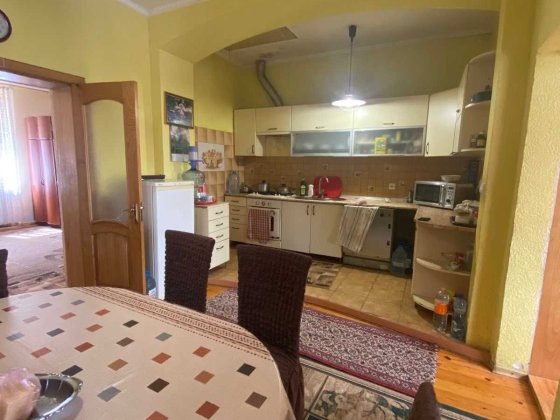 Продаж двох будинків Мукачево