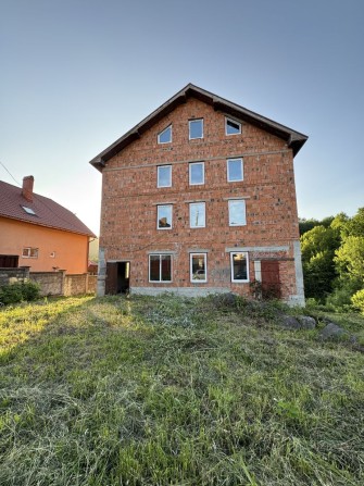 Продаж будинку, біля сатанаторію «Баймонт», Синяк - фото 1