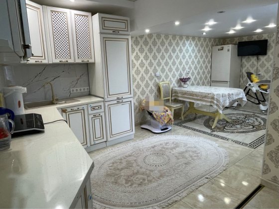 Срочно продам хороший теплый дом ( решкут)