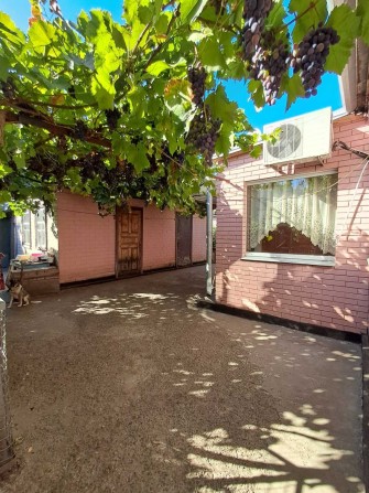 Продам хороший 4-х комн. дом. Гараж. Вороновка, к центру 15 мин ходьбы - фото 1