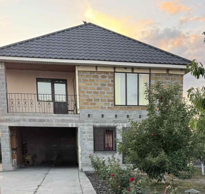 Продам будинок з усіма зручностями в м.Самар - фото 1