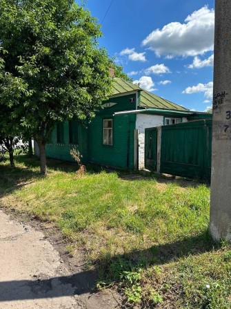 Будинок (район Кустівці) - фото 1