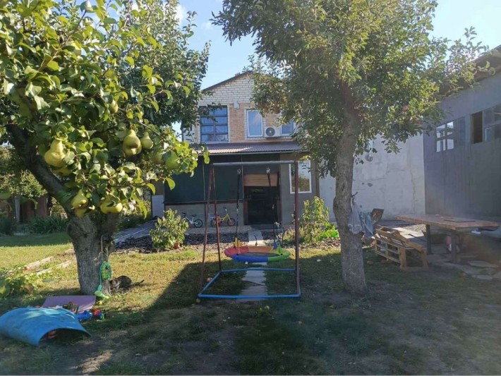 Продажа дома с земельным участком - фото 1