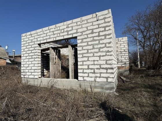 Новобудова у місті Самар