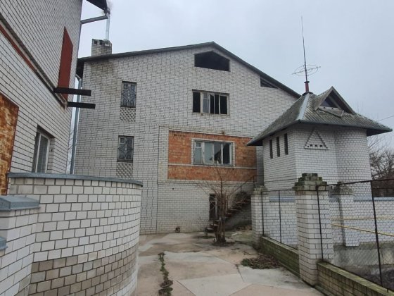 Продам 3 дома на берегу реки Самар