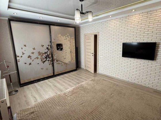 Продам хороший дом Самар Новомосковск Кулебовка 5 комнат 10 соток