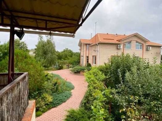 Продаю дом в городе. Свой берег реки. 07.11.25.