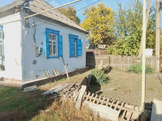 Проється будинок Самар