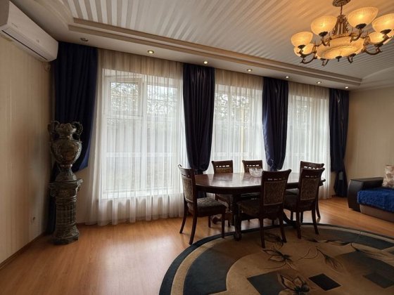 Продам дом в городе