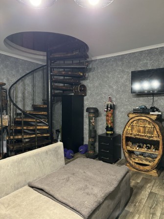 Продам великий та затишний будинок-дачу.Перевал - фото 1