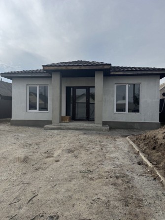 Продам будинок 100 кв.метрів - фото 1