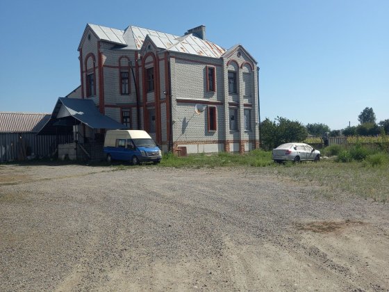 Продам в центрі Орлівщини комплекс ферма з житловим будинком