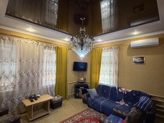 Продается хороший дом. Славянск.