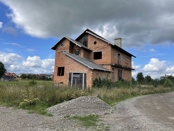 Продається незавершаний будинок Стрий
